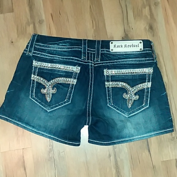Rock Revival Pants - RR Sherry Shorts SZ 29